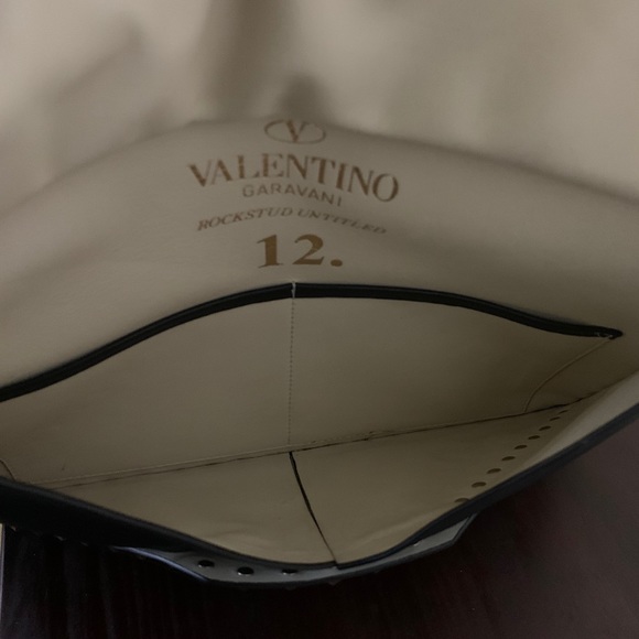 Authentic Valentino Envelope Clutch - Picture 7 of 8